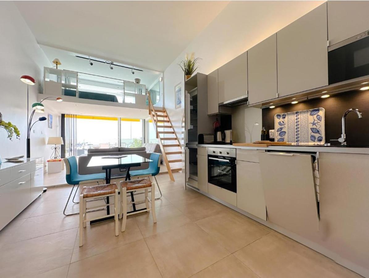 Horizon Bleu Bandol : Appartement Pieds Dans L'Eau Extérieur photo