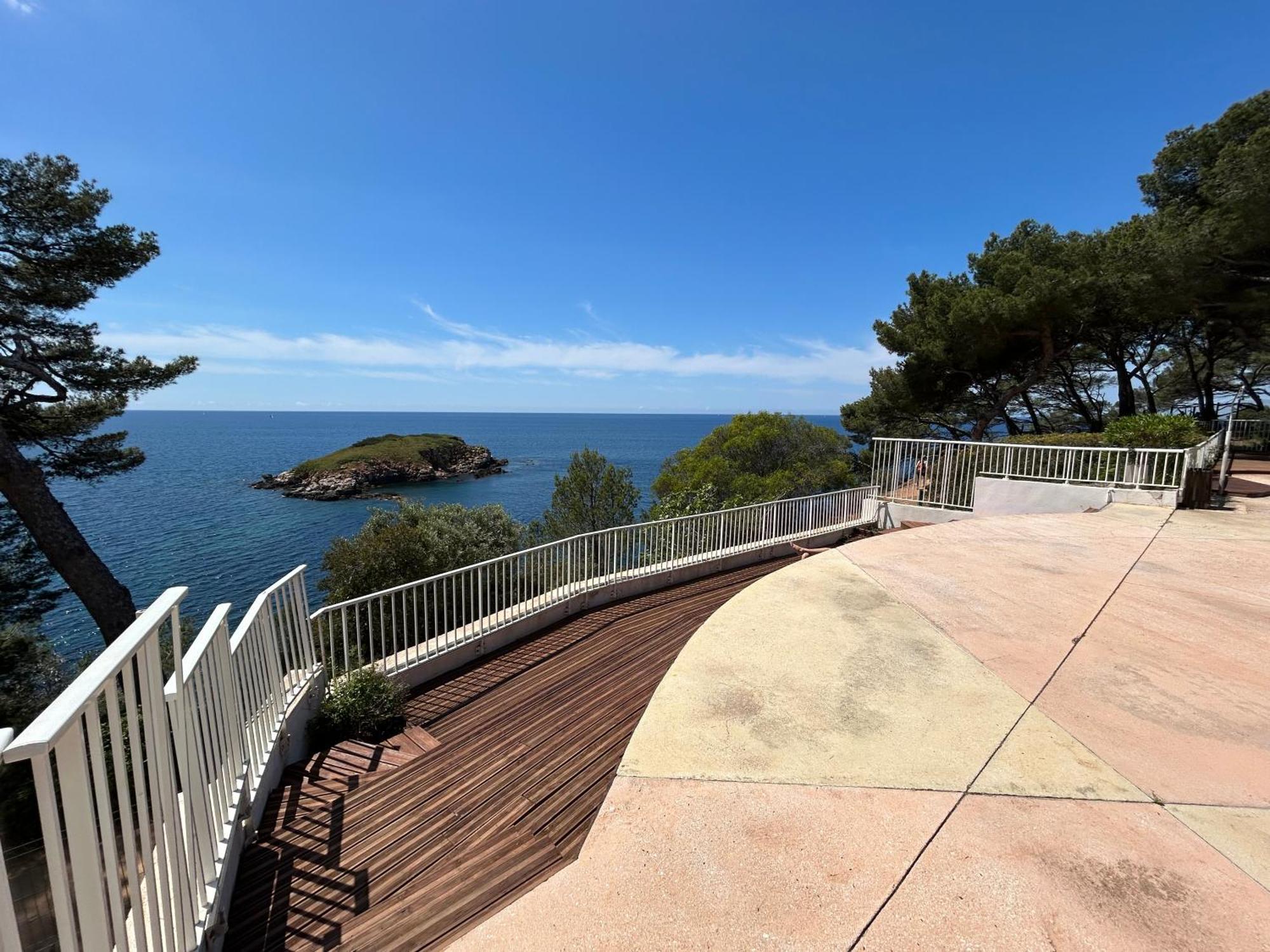 Horizon Bleu Bandol : Appartement Pieds Dans L'Eau Extérieur photo